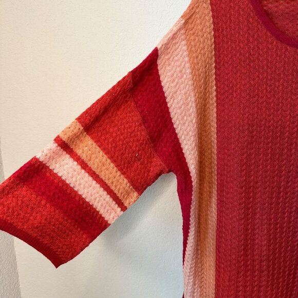 Soft Surroundings Red Coral Wool Blend Soft Lightweight Knit Sweater Size L EUC - Picture 2 of 7